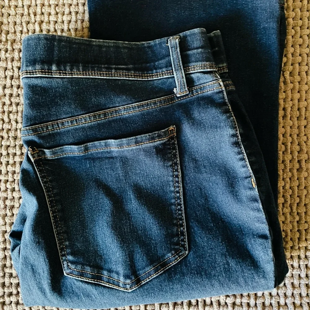 Terra & Sky Classic Blue Women's Flare Jeans - Picture 3 of 4